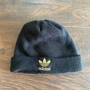 Adidas beanie hat